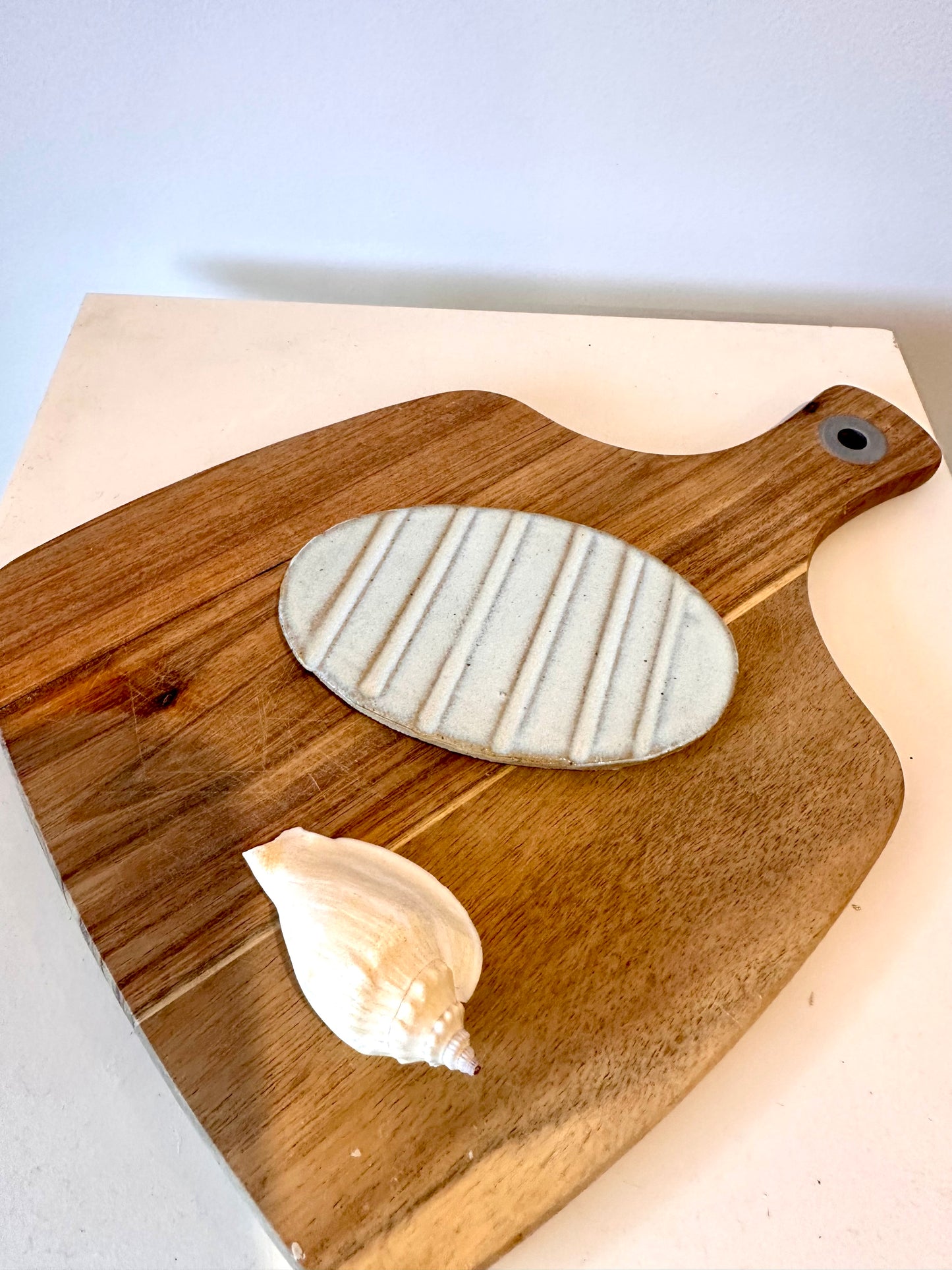 Coastal soap dishes