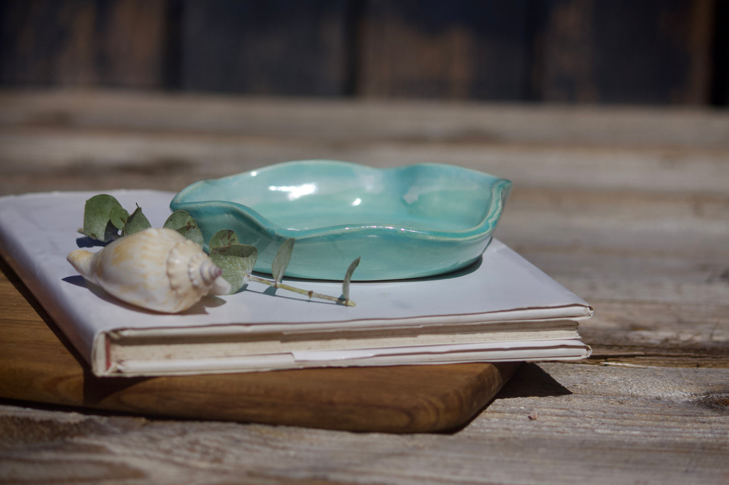 Wave ceramic trinket bowl