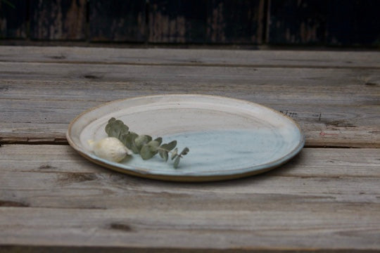 Sand beige and blue plate