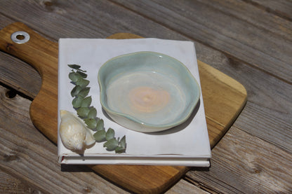 Wave ceramic trinket bowl
