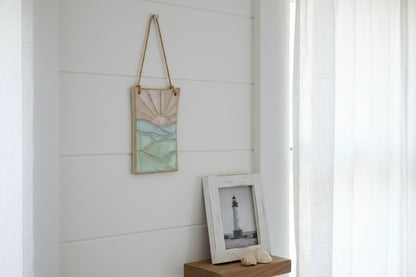 Sunrise wall hanger