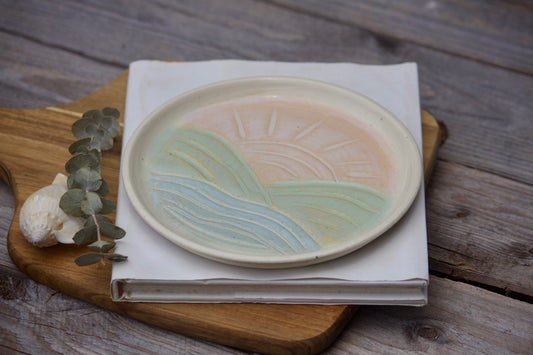 Sunrise plate