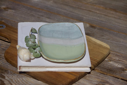 Oblong ceramic side plates